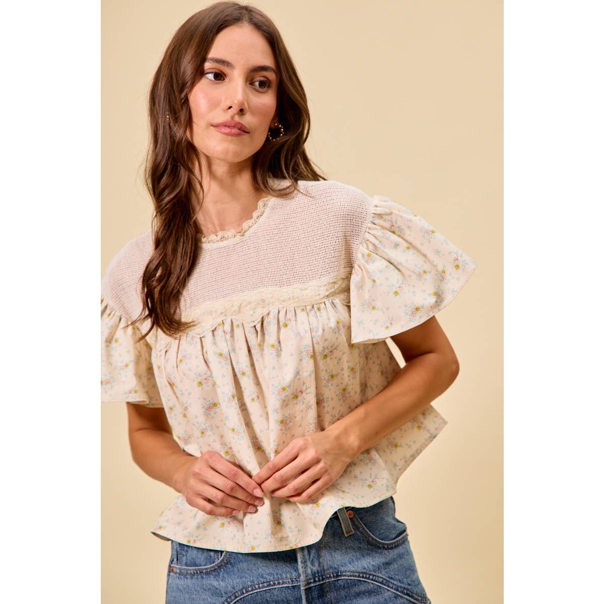 Jaylene COTTON WOVEN PRINT RUFFLED BLOUSE TOP: CREAM / S