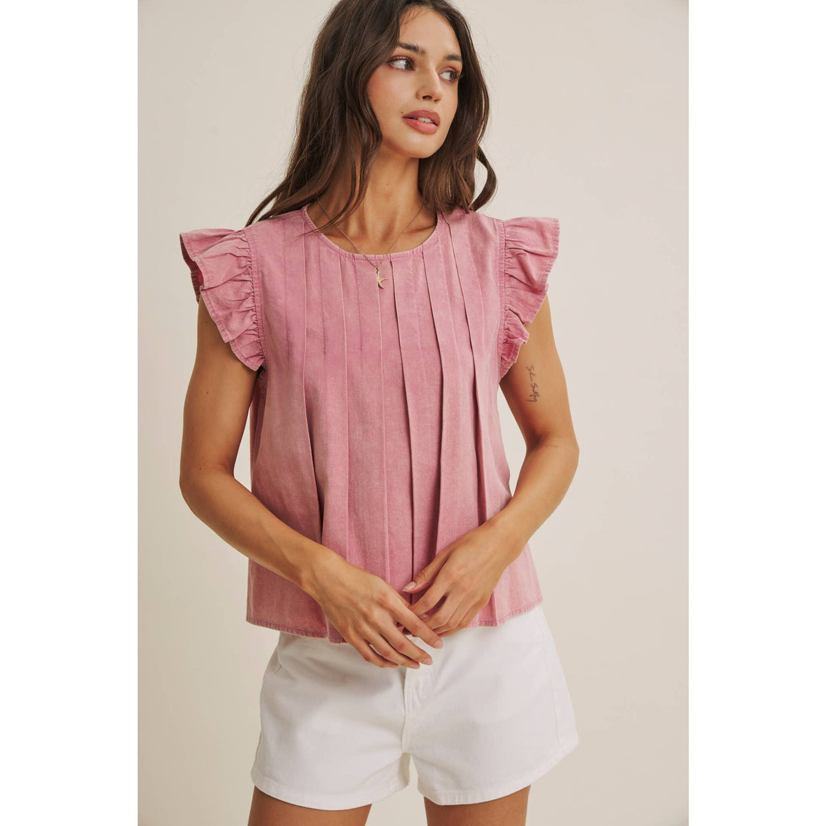FADED GARDEN MINERAL-WASHED PLEATED BLOUSE WITH RUFFLES: RASPBERRY PINK / M