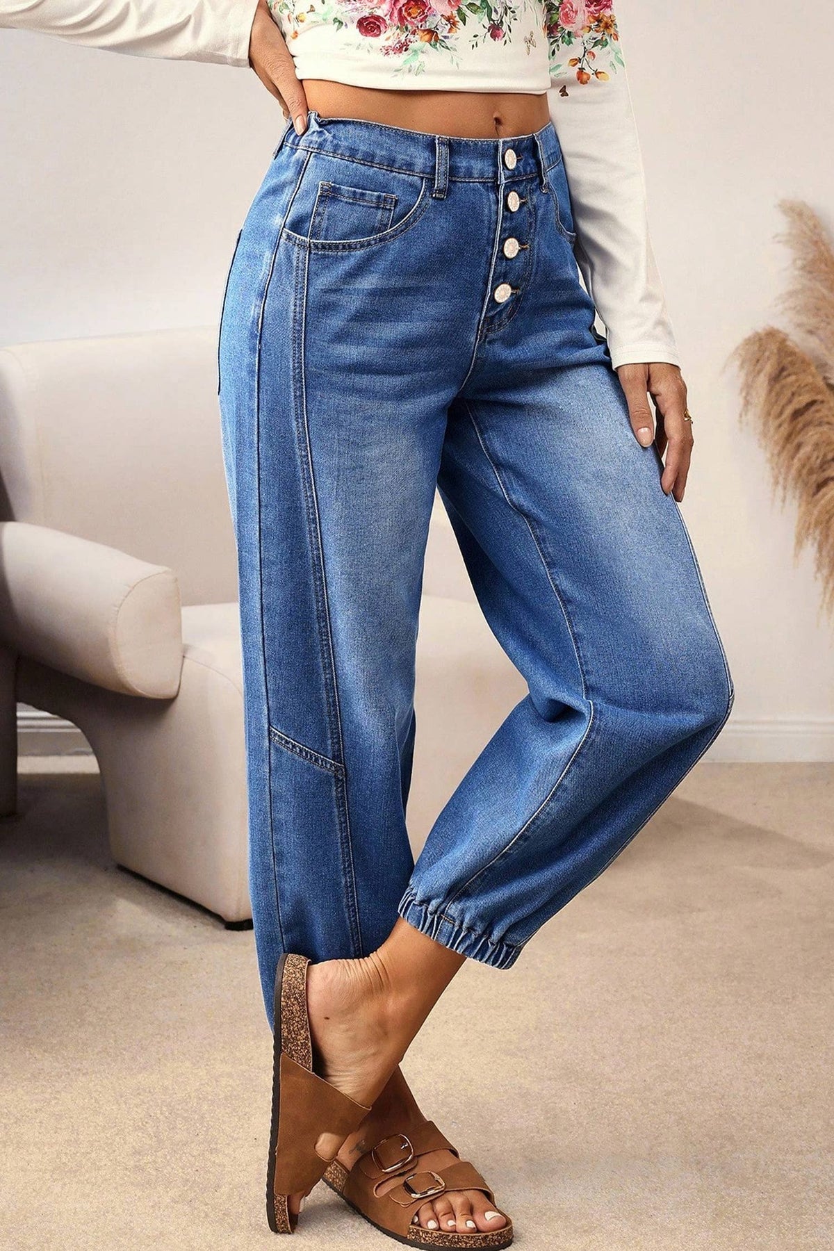 Buttons Front Tapered Casual Loose Fit Jeans: Blue / 10