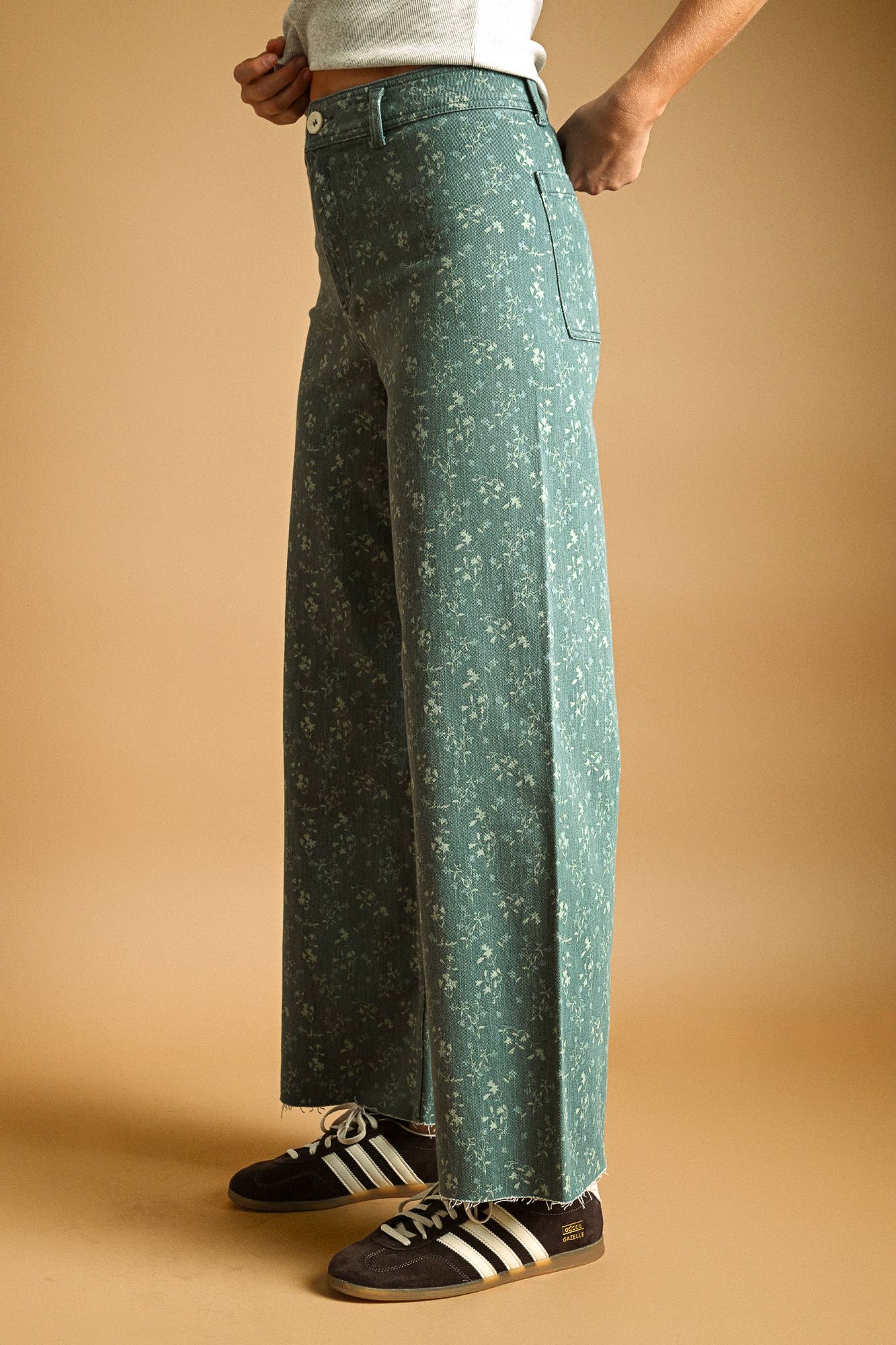 Santorini FLORAL PRINT STRETCHED PANTS: BLUE HAZE / L