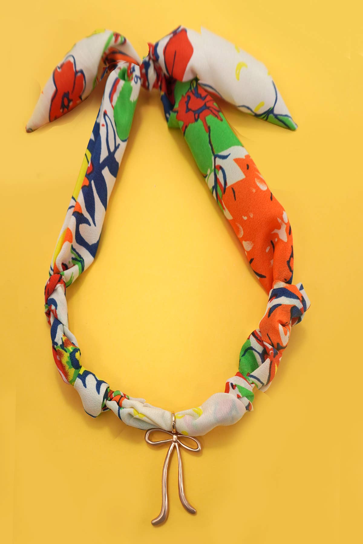 HANDMADE SCARF CHARM NECKLACE | 80N91790: B