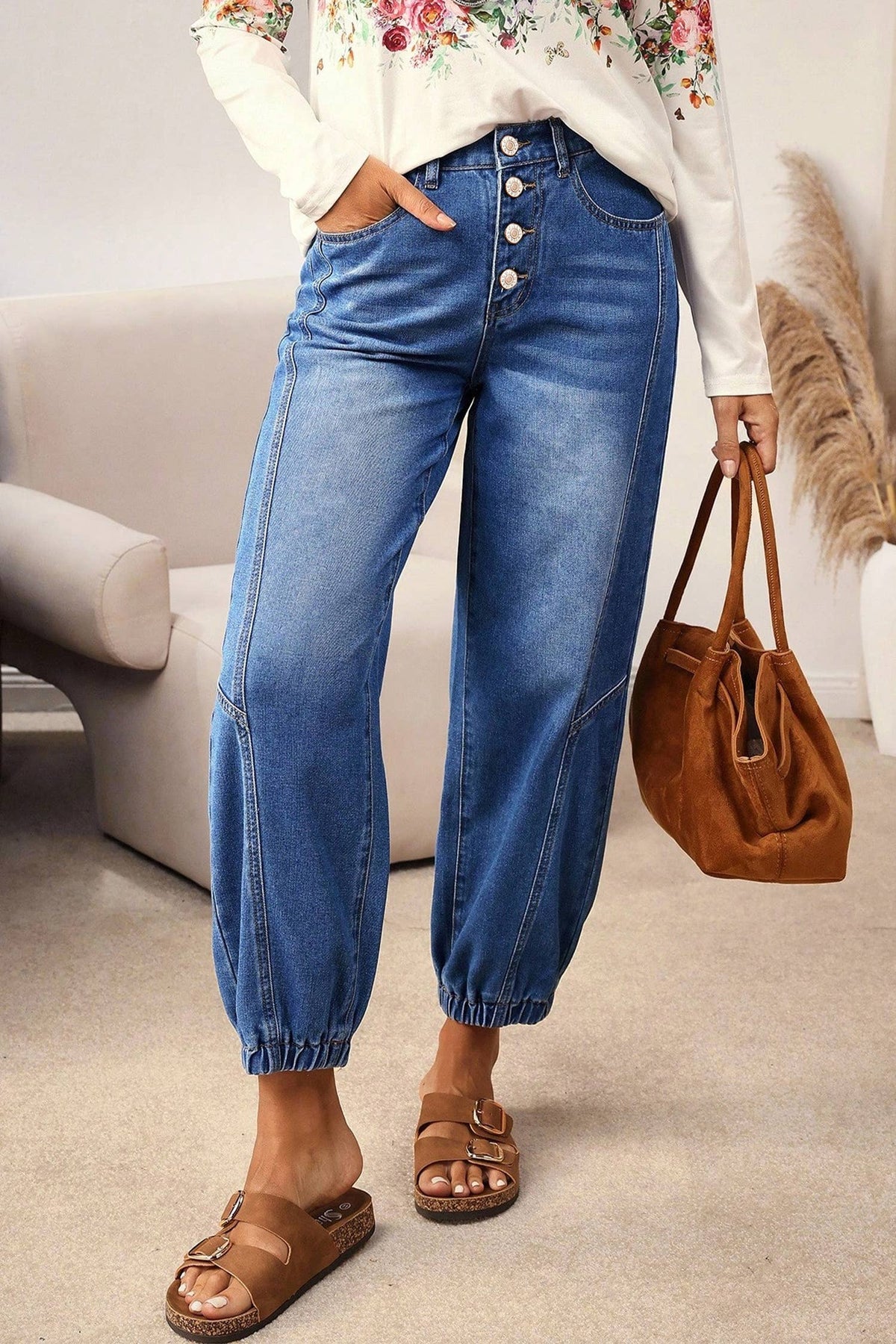 Buttons Front Tapered Casual Loose Fit Jeans: Blue / 10