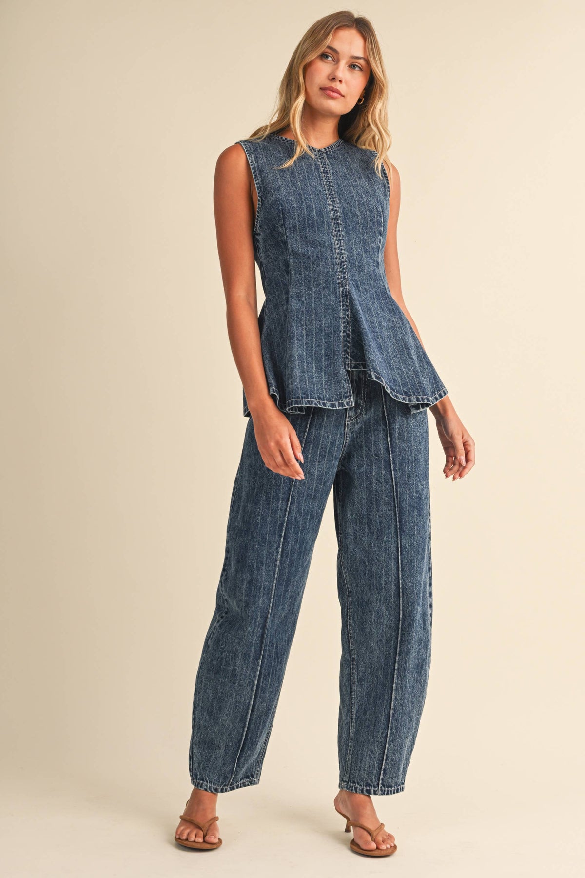 Bernice STRIPED DENIM SLEEVELESS PEPLUM TOP AND BARREL SET: DK DENIM / S