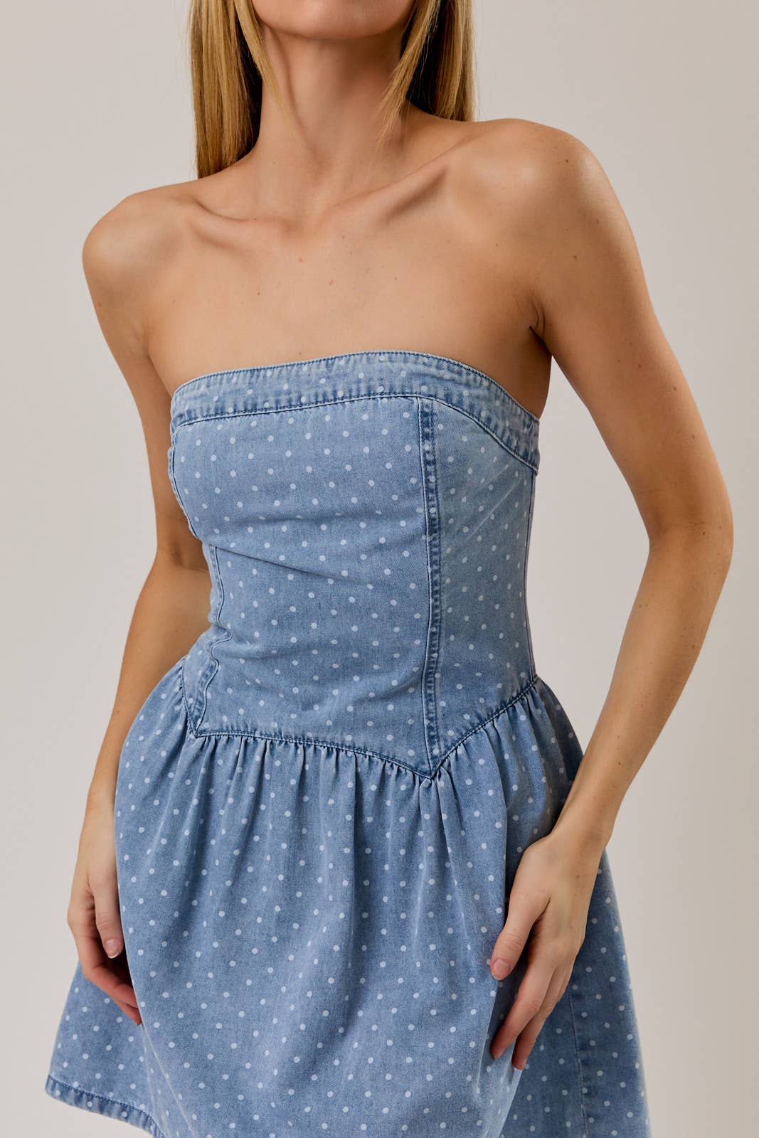 Beth DROP WAIST BACK SMOCKED FIT & FLARE MINI DRESS: DENIM-WHITE DOT / L