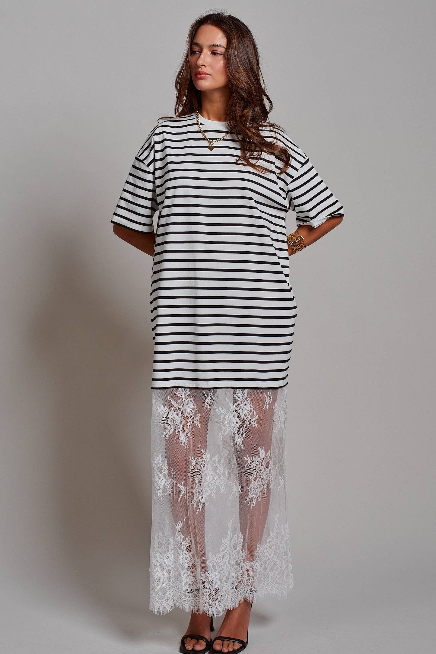 Hannah T-Shirt Dress with Sheer Lace Skirt: White / S-M-L:2-2-2