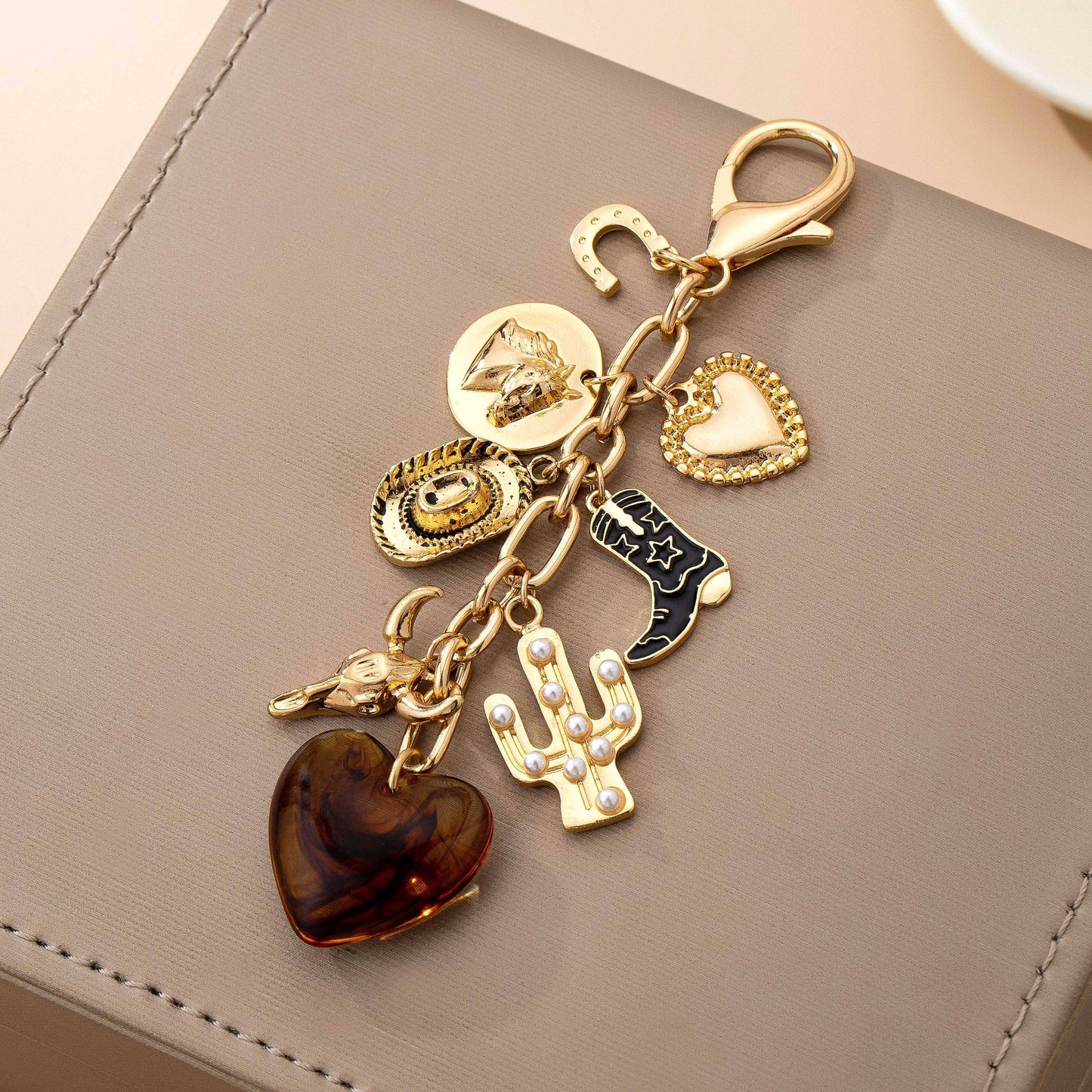 WESTERN HEART CROSS HAT BOOT HEART BAG CHARM | 80K096: GOLD