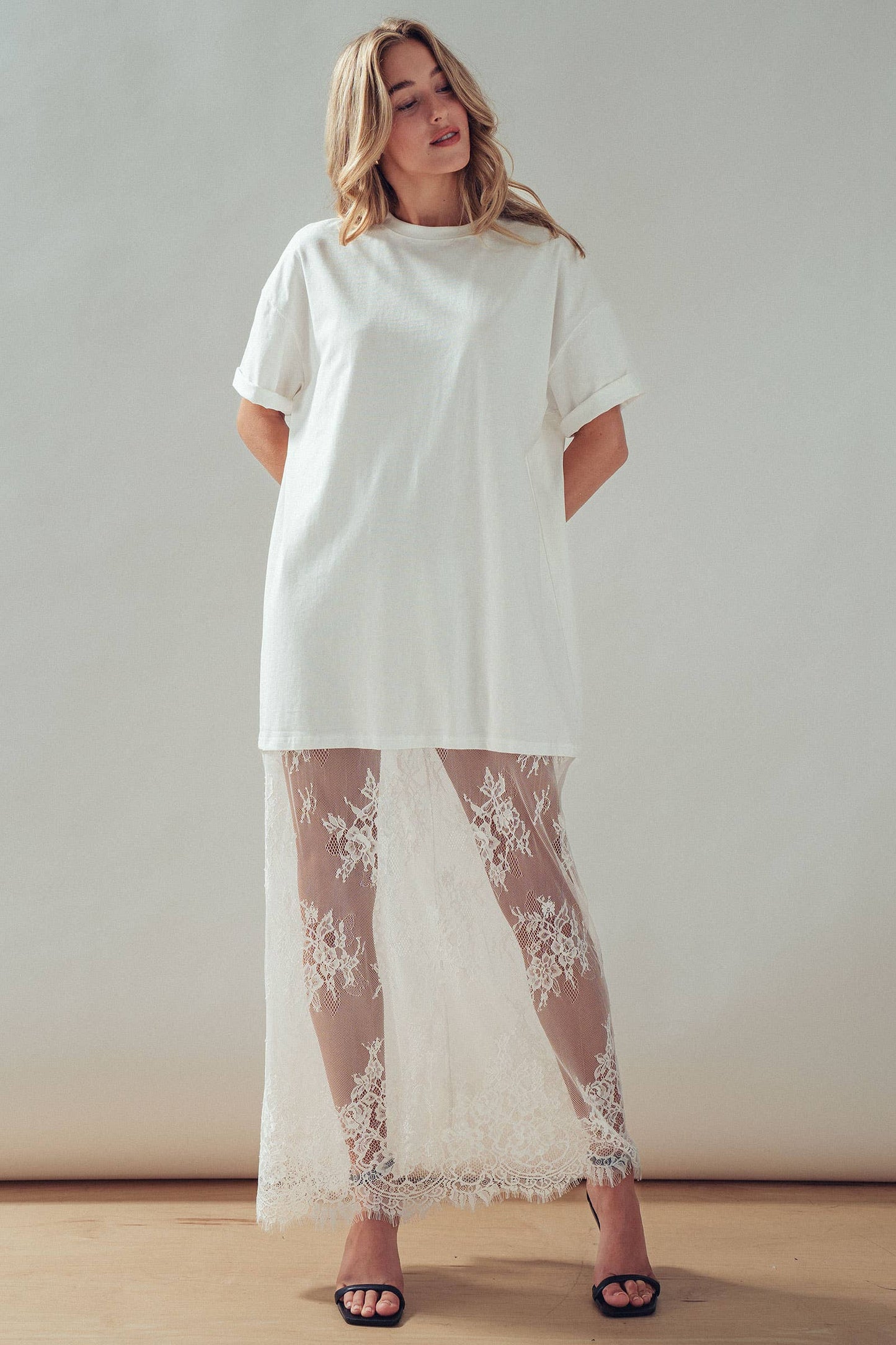 Hannah T-Shirt Dress with Sheer Lace Skirt: White / S-M-L:2-2-2