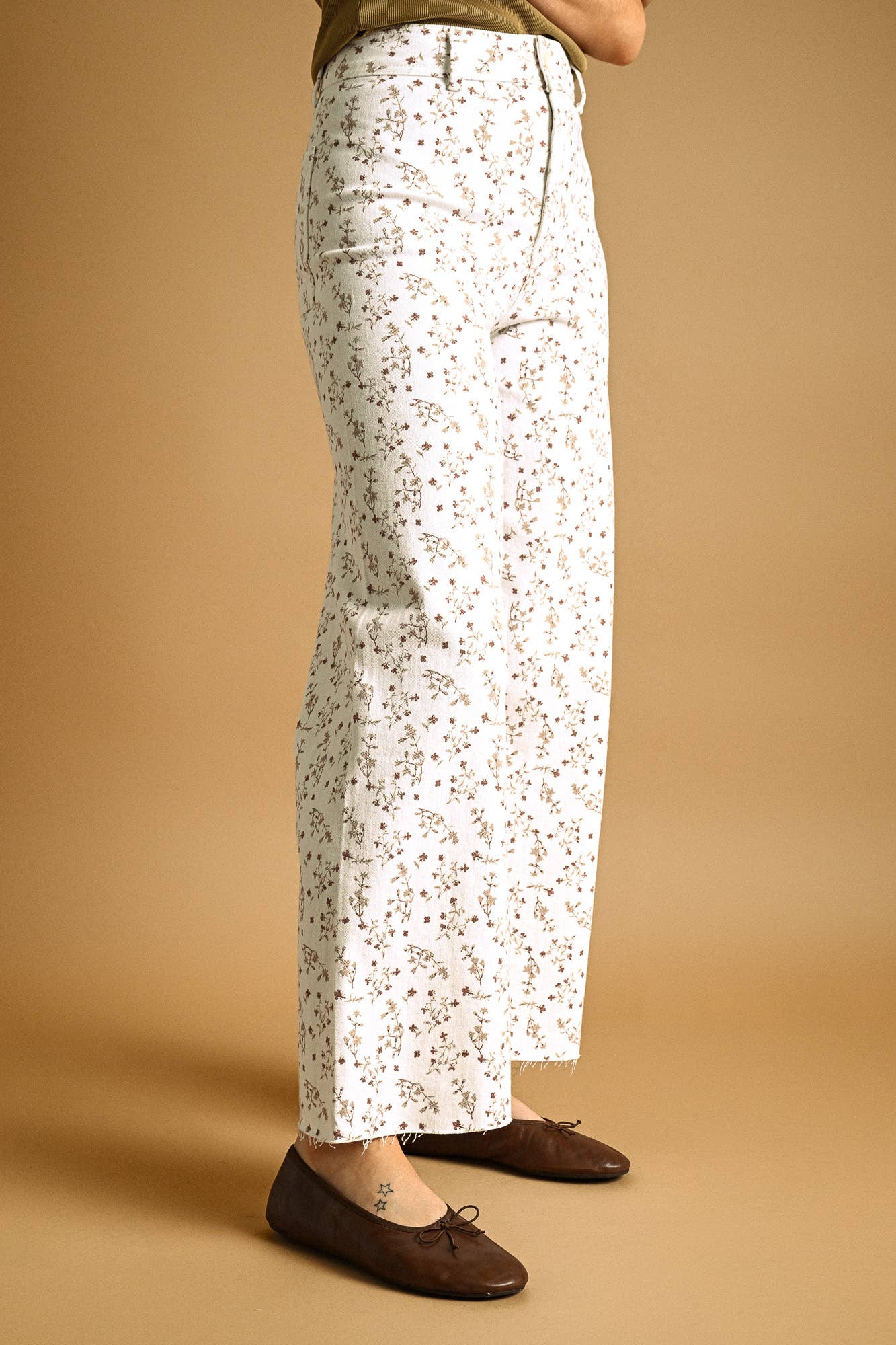Santorini FLORAL PRINT STRETCHED PANTS: BLUE HAZE / L