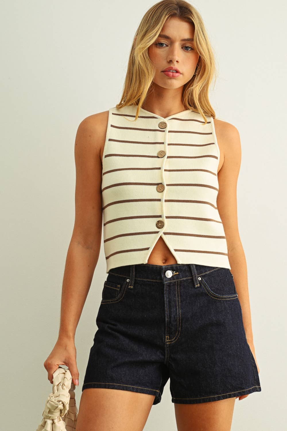 Jane METAL BUTTON DETAIL STRIPE PATTERN KNITTED VEST: CREAM/BROWN / L
