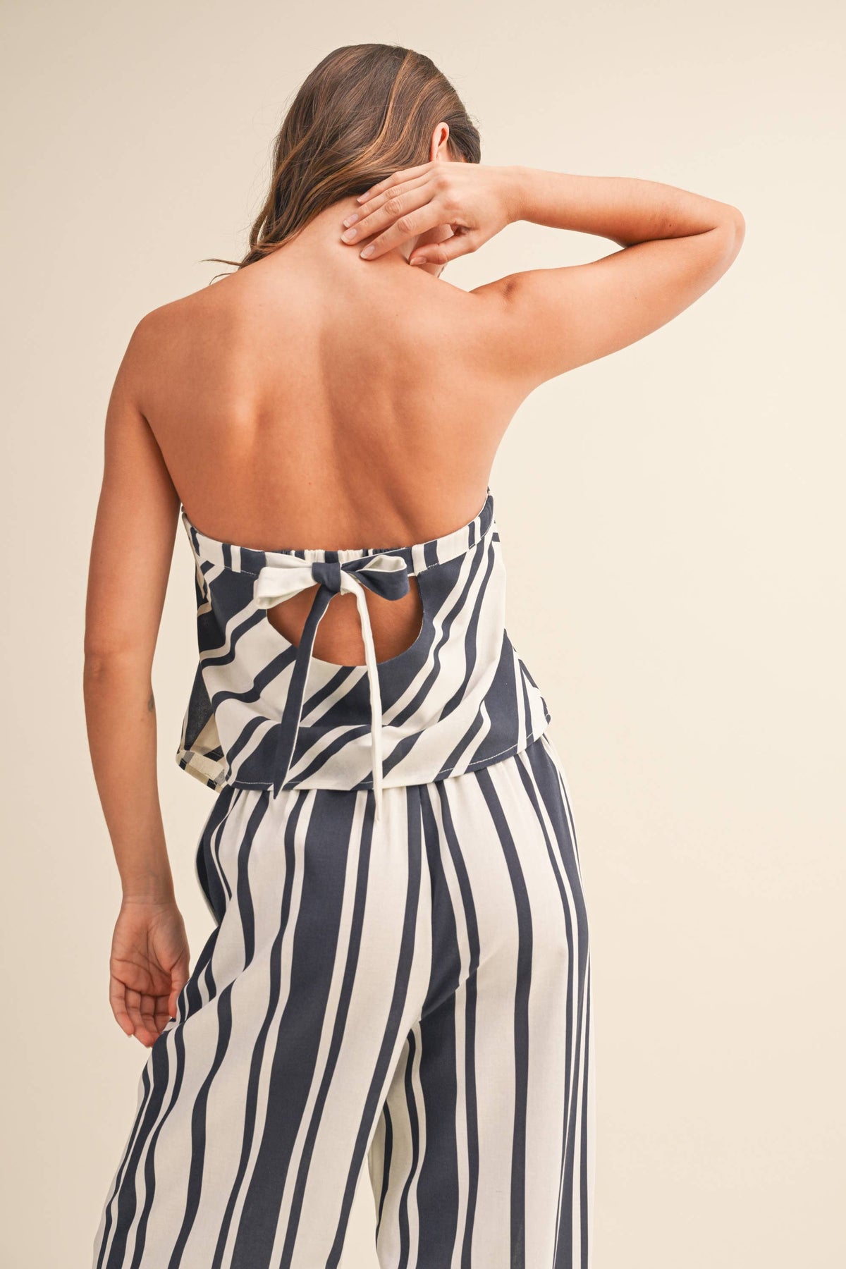 Chloe STRIPED LINEN TUBE TOP AND WIDE LEG PANTS SET: NAVY/WHITE