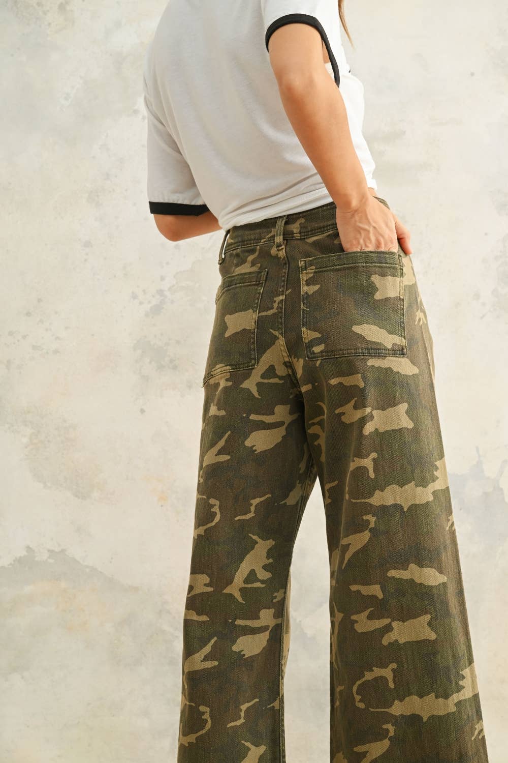 Courage CAMOUFLAGE PRINT STRETCH PANTS: CAMOUFLAGE / S