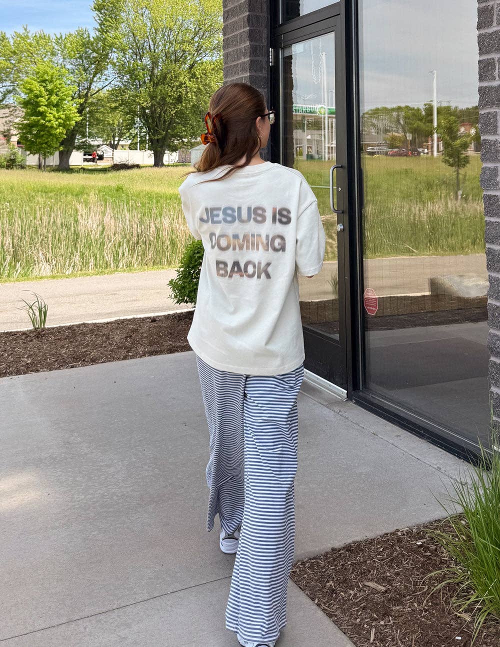 Jesus Is Coming Back Heavyweight Tee: 2XL