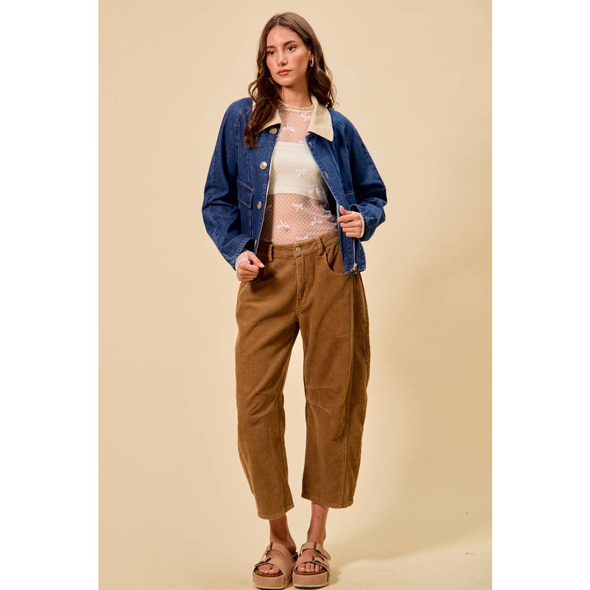 MID RISE CORDUROY BARREL PANTS: BLACK / S
