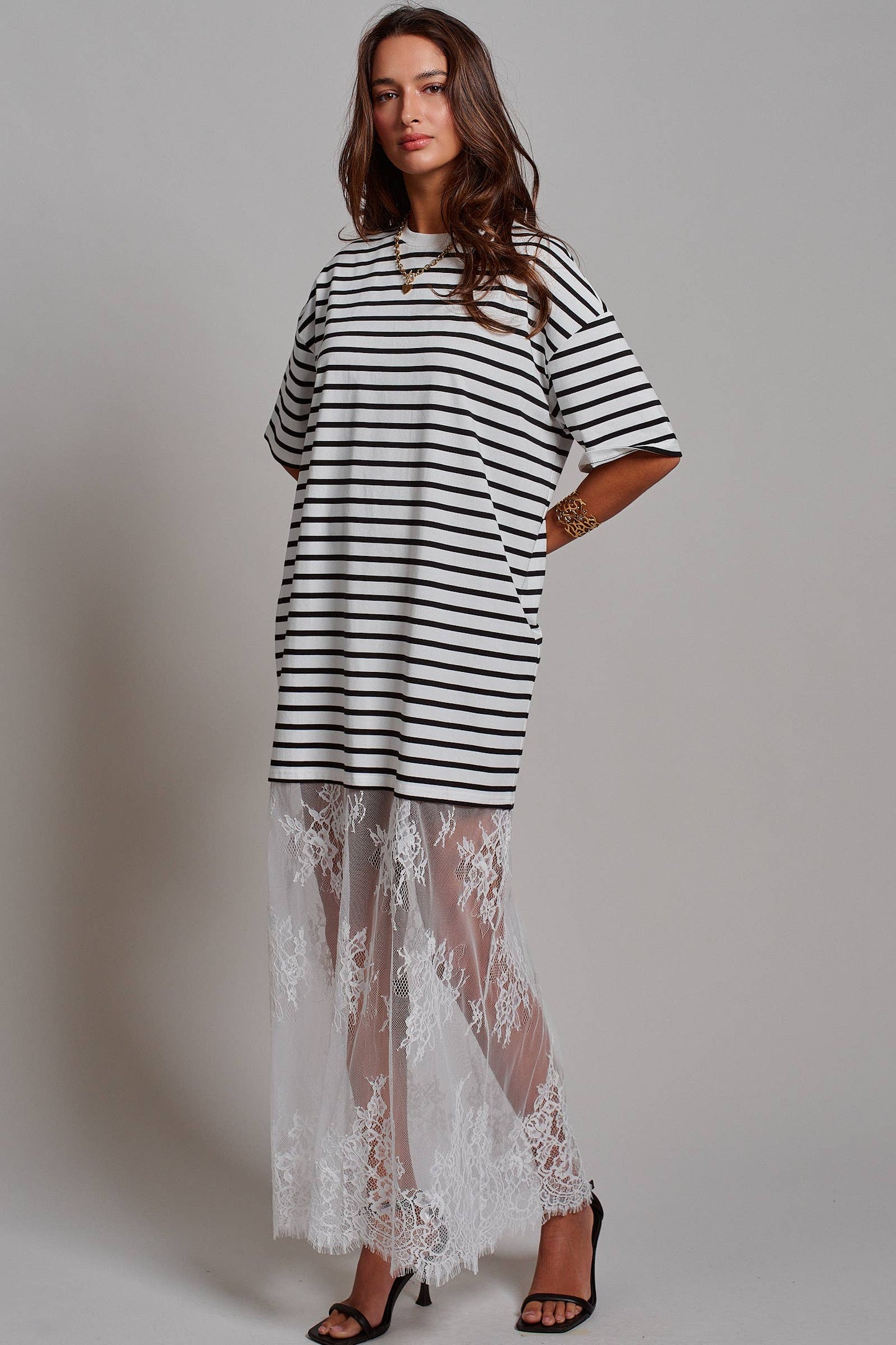 Hannah T-Shirt Dress with Sheer Lace Skirt: White / S-M-L:2-2-2